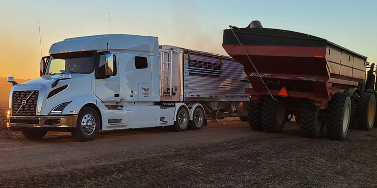 Class A CDL Owner Operators - Hopper Bottom Drivers 150K-200K Average Annual Pay - Lafayette, IN - Oakley Trucking